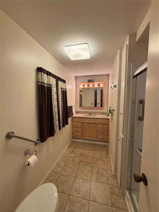 На продажу: $149,000 (2 спален, 2 ванн, 1288 Квадратных фут)