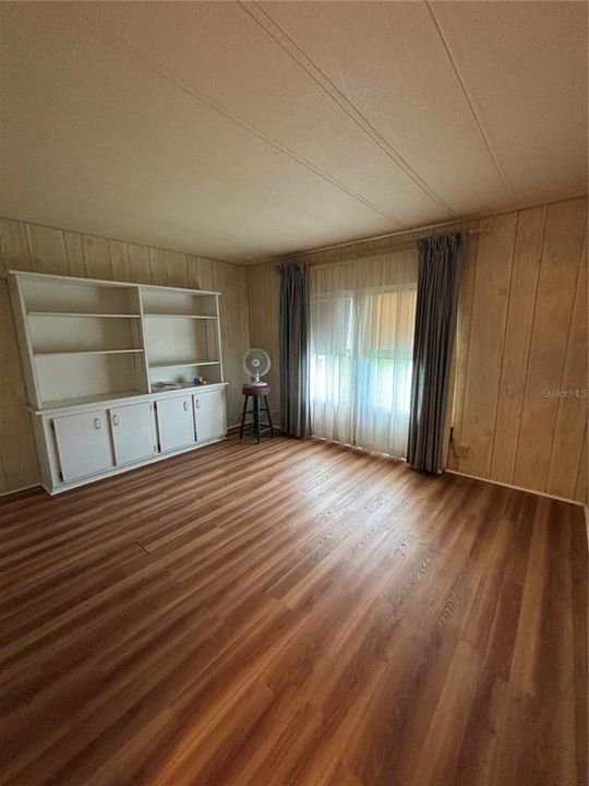 На продажу: $149,000 (2 спален, 2 ванн, 1288 Квадратных фут)