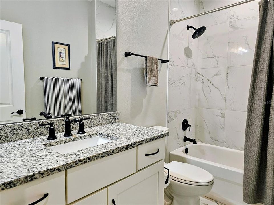 На продажу: $369,000 (3 спален, 2 ванн, 1402 Квадратных фут)