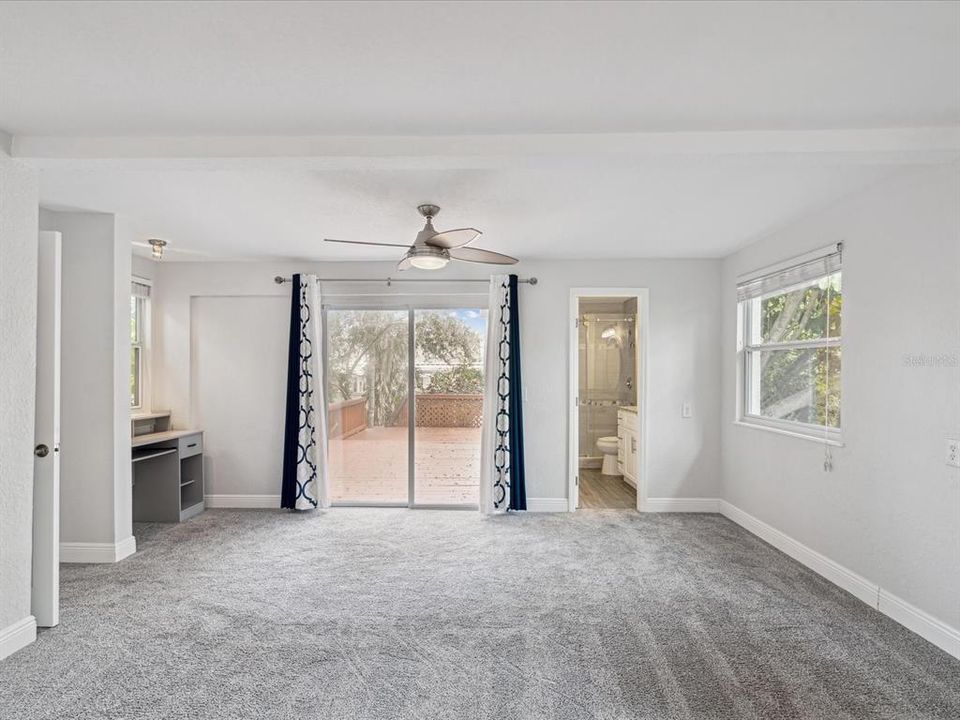 For Rent: $3,550 (3 beds, 3 baths, 1801 Square Feet)