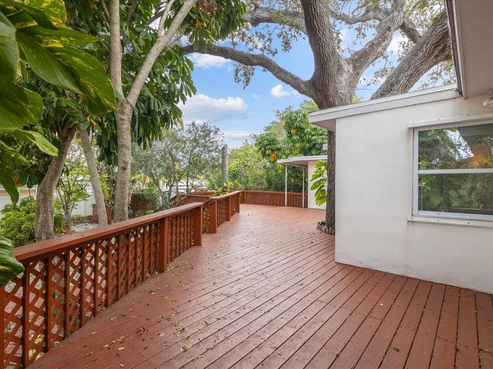 For Rent: $3,550 (3 beds, 3 baths, 1801 Square Feet)