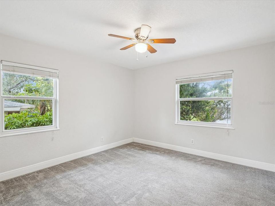 For Rent: $3,550 (3 beds, 3 baths, 1801 Square Feet)