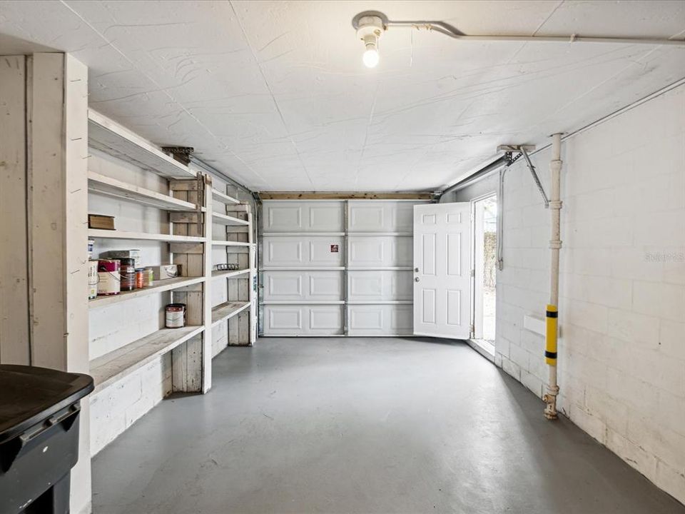 For Rent: $3,550 (3 beds, 3 baths, 1801 Square Feet)