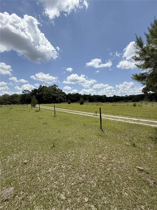 Vendido Recientemente: $175,000 (20.00 acres)