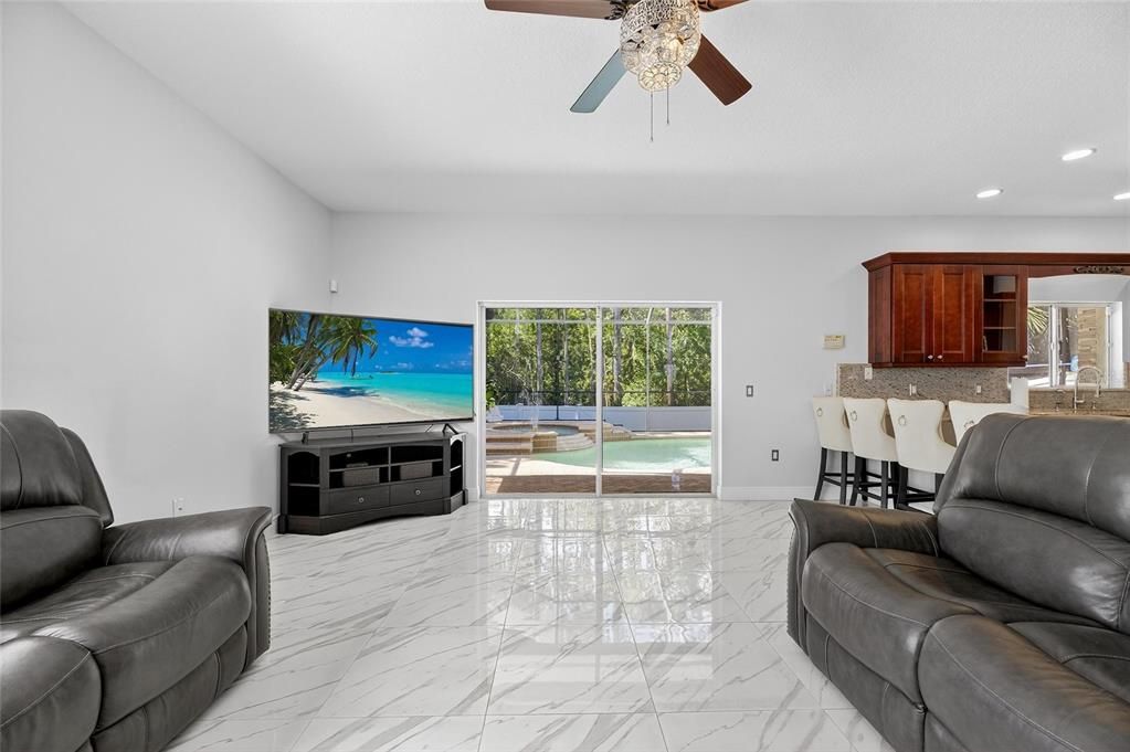 For Sale: $843,000 (4 beds, 3 baths, 3273 Square Feet)