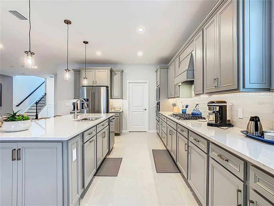 На продажу: $1,330,000 (5 спален, 4 ванн, 3094 Квадратных фут)