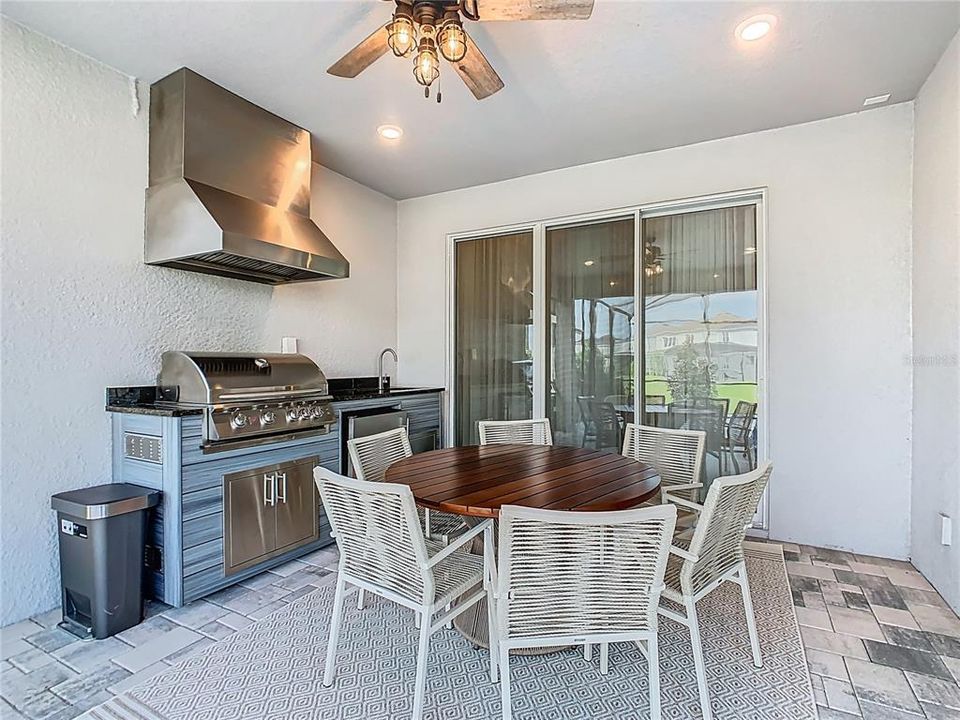 На продажу: $1,330,000 (5 спален, 4 ванн, 3094 Квадратных фут)