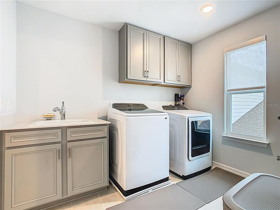 На продажу: $1,330,000 (5 спален, 4 ванн, 3094 Квадратных фут)