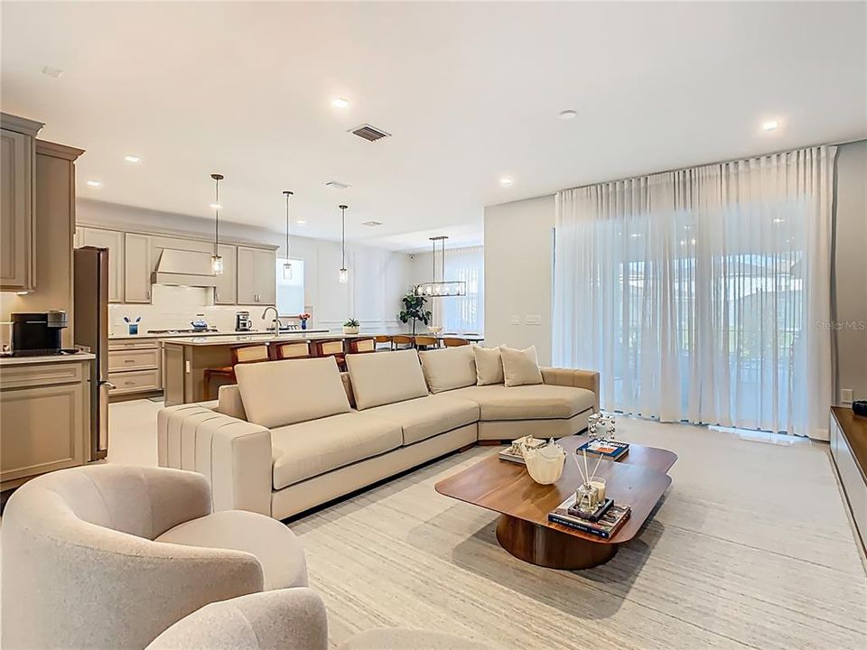 На продажу: $1,330,000 (5 спален, 4 ванн, 3094 Квадратных фут)