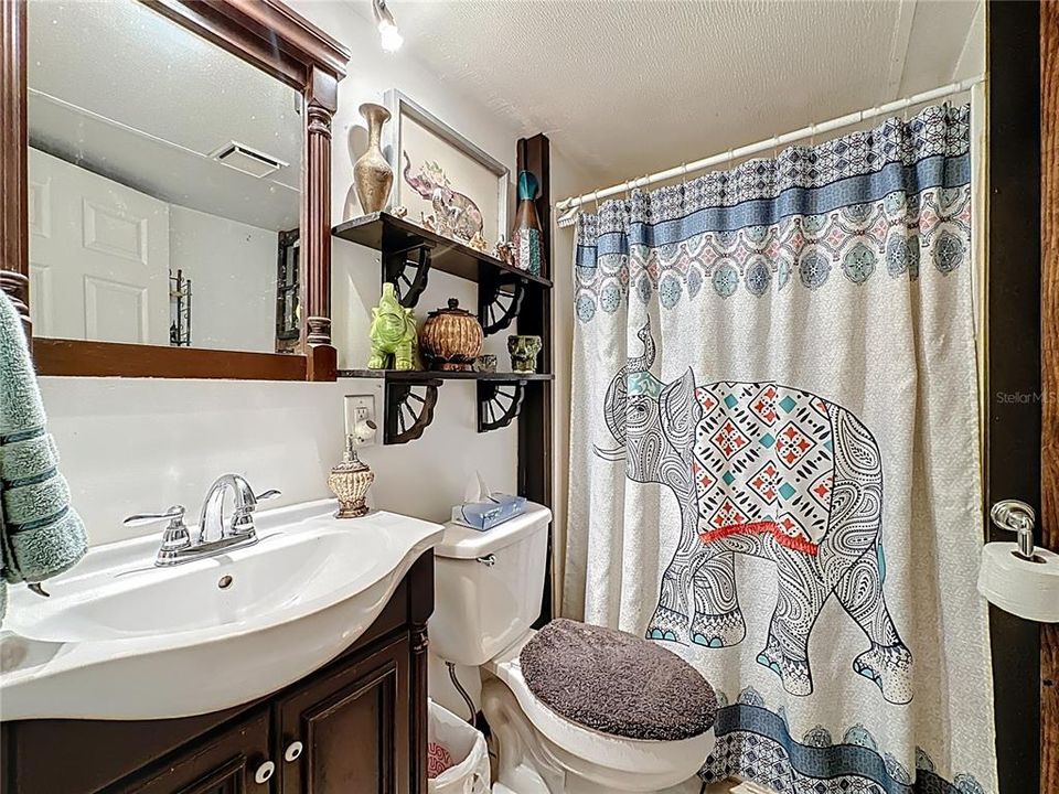 En Venta: $150,000 (2 camas, 2 baños, 924 Pies cuadrados)