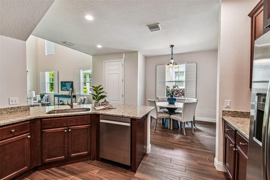 For Sale: $550,000 (3 beds, 2 baths, 2283 Square Feet)