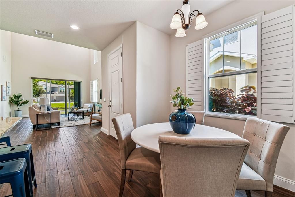 For Sale: $550,000 (3 beds, 2 baths, 2283 Square Feet)