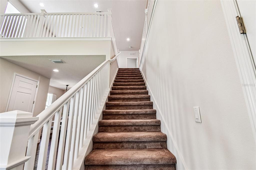 For Sale: $550,000 (3 beds, 2 baths, 2283 Square Feet)