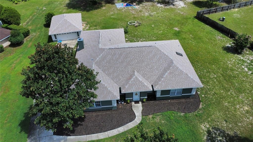 For Sale: $399,999 (3 beds, 2 baths, 2336 Square Feet)