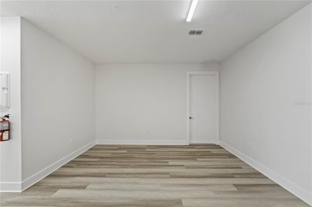 待售: $33,000 (0 贝兹, 0 浴室, 0 平方英尺)