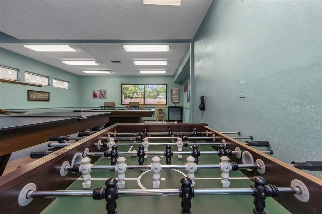 待售: $95,000 (2 贝兹, 1 浴室, 790 平方英尺)