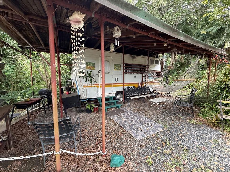 待售: $159,900 (0.80 acres)