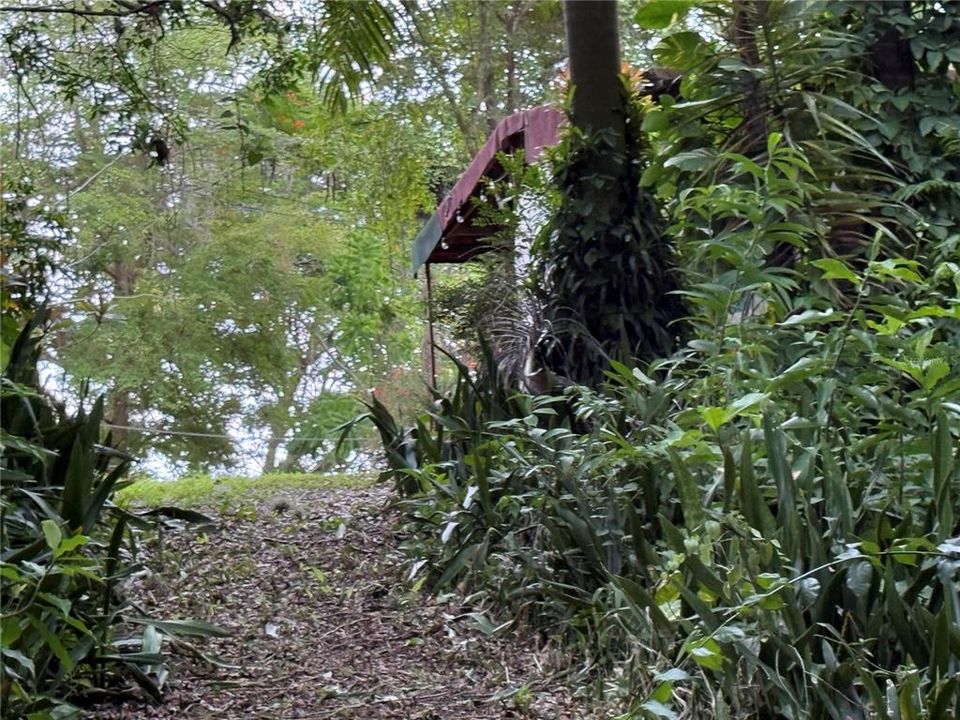 待售: $159,900 (0.80 acres)