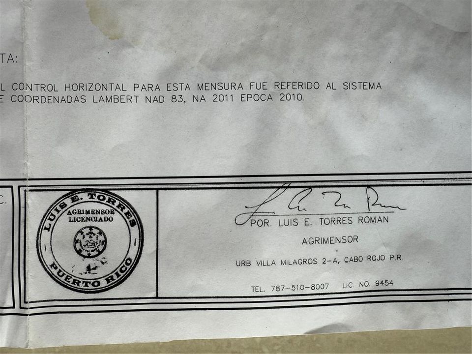 待售: $159,900 (0.80 acres)