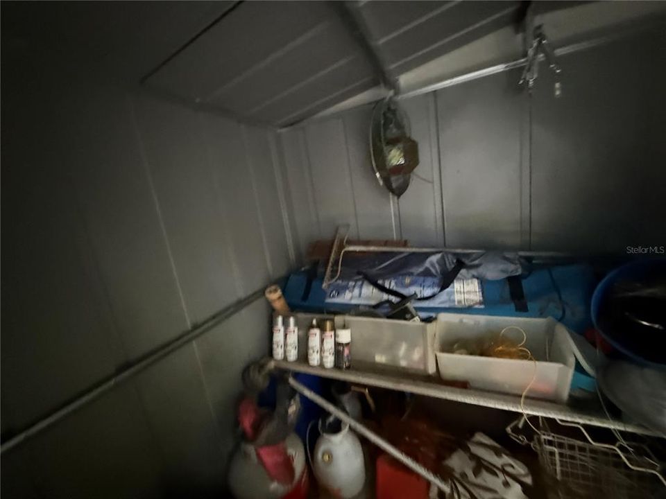 待售: $159,900 (0.80 acres)