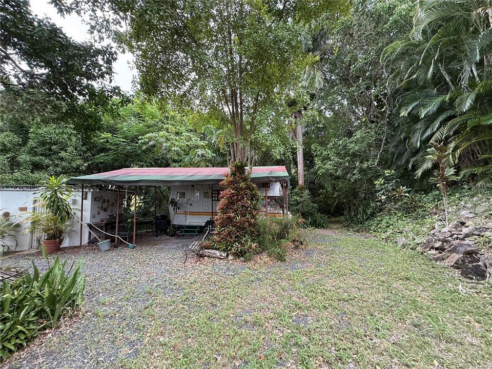 待售: $159,900 (0.80 acres)