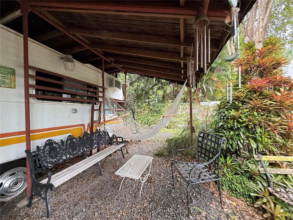 待售: $159,900 (0.80 acres)