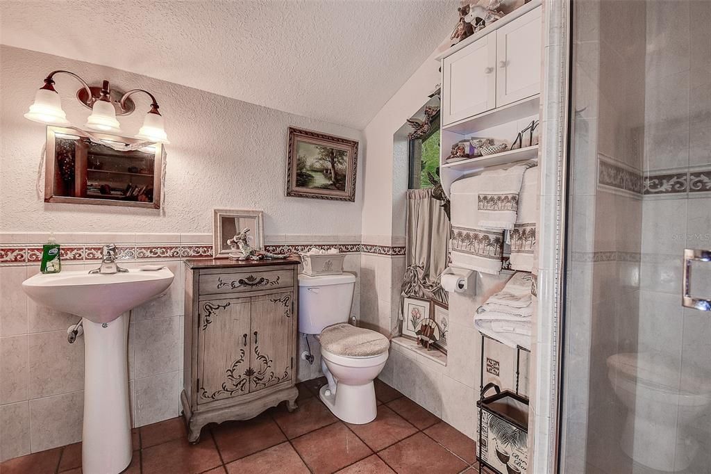 En Venta: $498,000 (4 camas, 3 baños, 2502 Pies cuadrados)