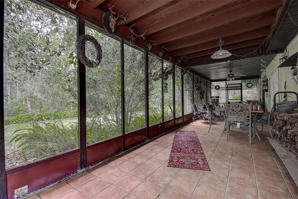 En Venta: $498,000 (4 camas, 3 baños, 2502 Pies cuadrados)