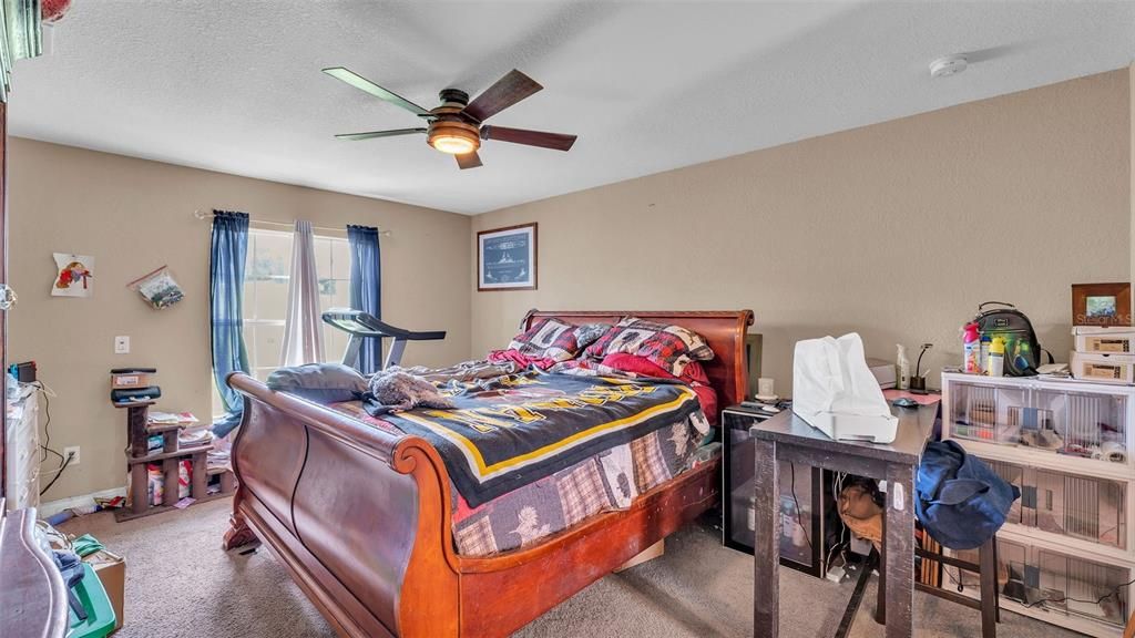 待售: $590,000 (3 贝兹, 2 浴室, 1728 平方英尺)