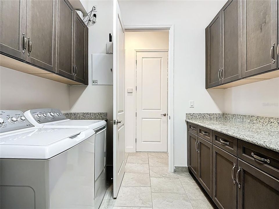 待售: $1,449,000 (3 贝兹, 4 浴室, 3354 平方英尺)