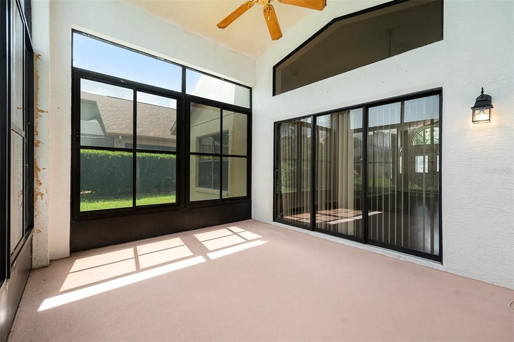 Active With Contract: $250,000 (3 beds, 2 baths, 1715 Square Feet)