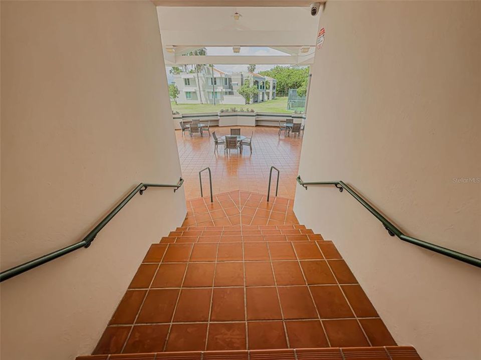 For Sale: $450,000 (3 beds, 2 baths, 1747 Square Feet)