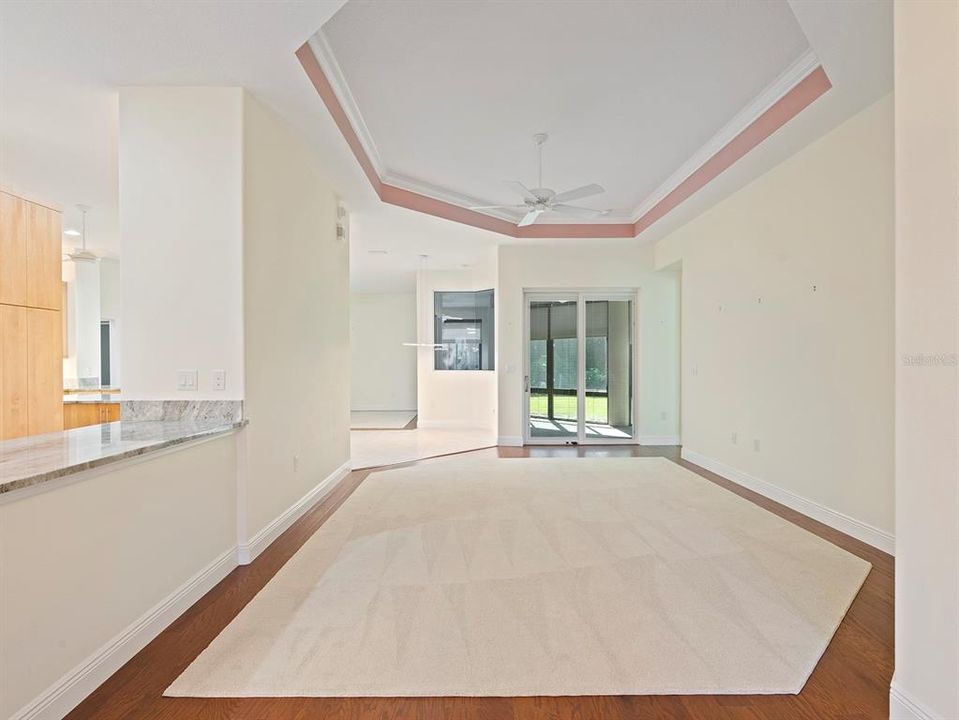 待售: $795,000 (4 贝兹, 3 浴室, 3156 平方英尺)