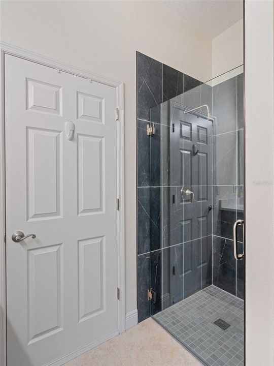 待售: $795,000 (4 贝兹, 3 浴室, 3156 平方英尺)