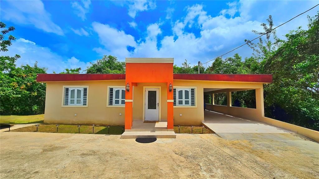 На продажу: $276,000 (4 спален, 2 ванн, 1556 Квадратных фут)