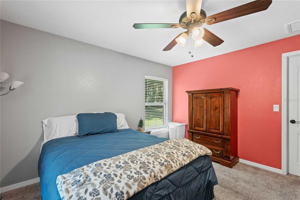 For Sale: $850,000 (3 beds, 3 baths, 2440 Square Feet)