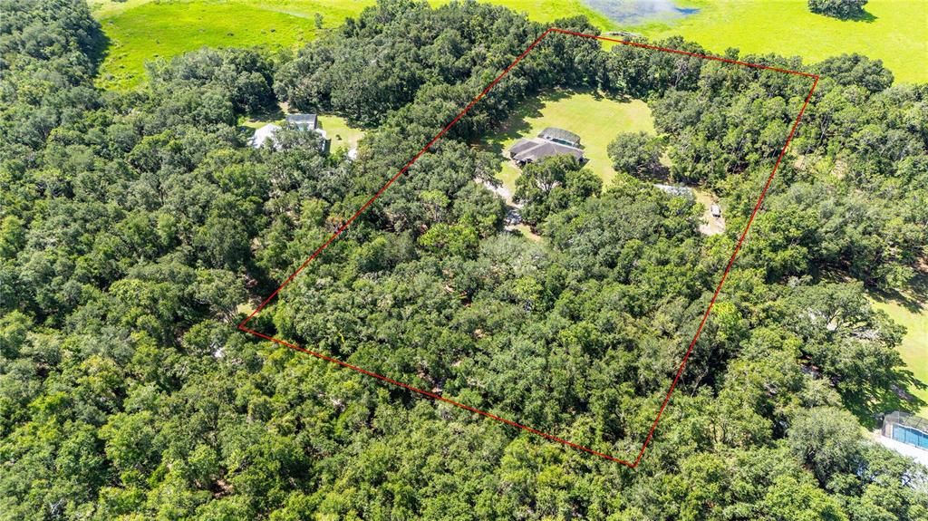 For Sale: $850,000 (3 beds, 3 baths, 2440 Square Feet)