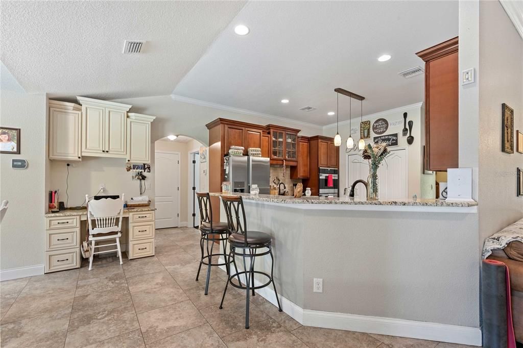 For Sale: $850,000 (3 beds, 3 baths, 2440 Square Feet)