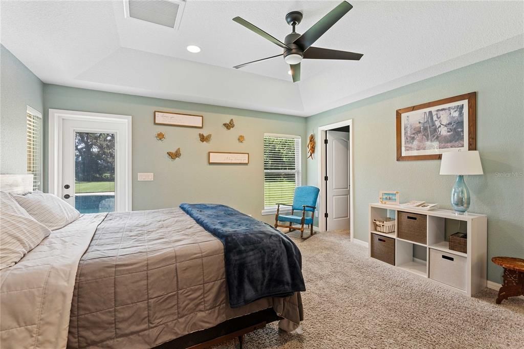 For Sale: $850,000 (3 beds, 3 baths, 2440 Square Feet)