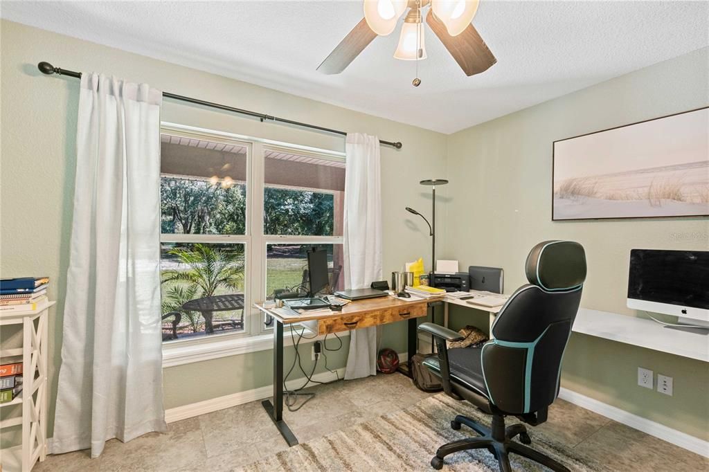 For Sale: $850,000 (3 beds, 3 baths, 2440 Square Feet)