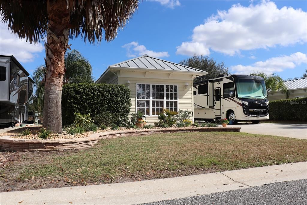 For Sale: $184,900 (0.12 acres)