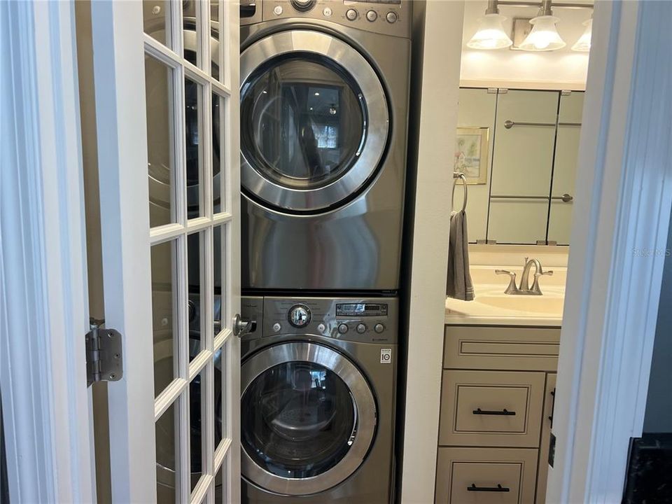 For Sale: $184,900 (0.12 acres)