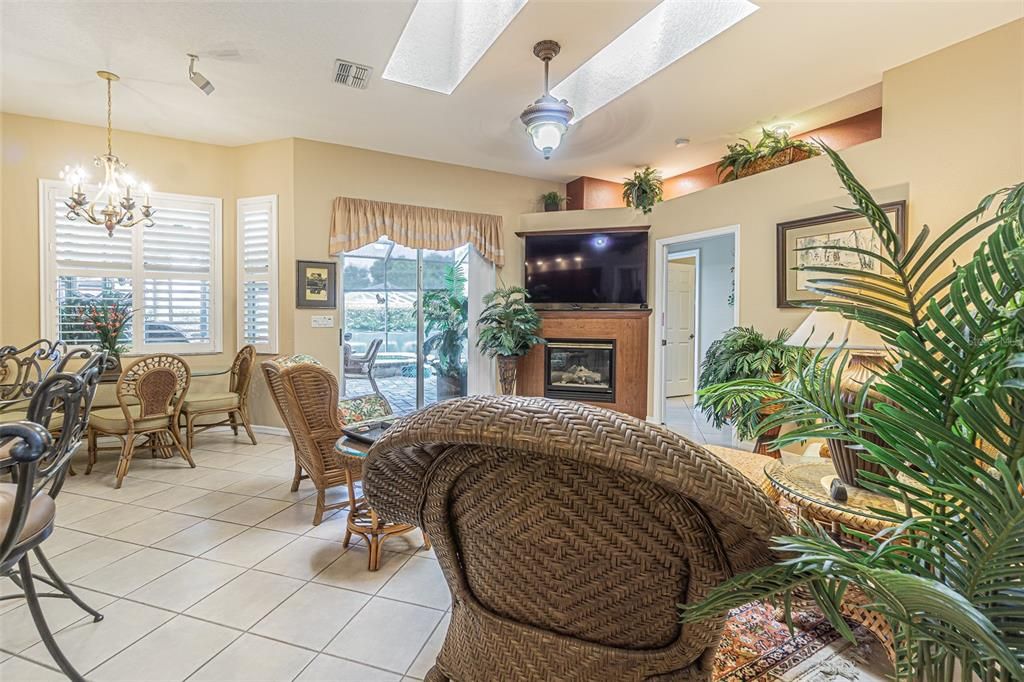 Active With Contract: $350,000 (4 beds, 3 baths, 2051 Square Feet)