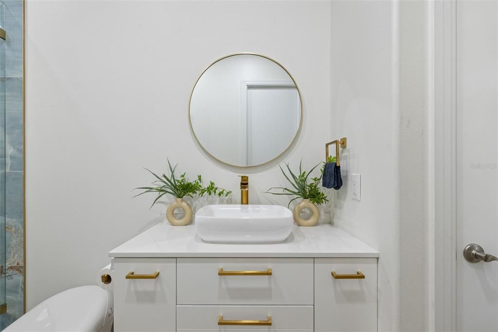 待售: $1,999,000 (4 贝兹, 3 浴室, 5220 平方英尺)