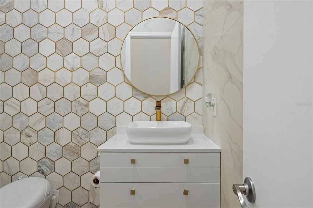 待售: $1,999,000 (4 贝兹, 3 浴室, 5220 平方英尺)