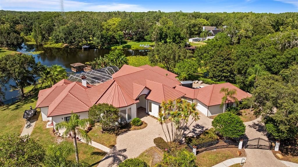 待售: $1,999,000 (4 贝兹, 3 浴室, 5220 平方英尺)