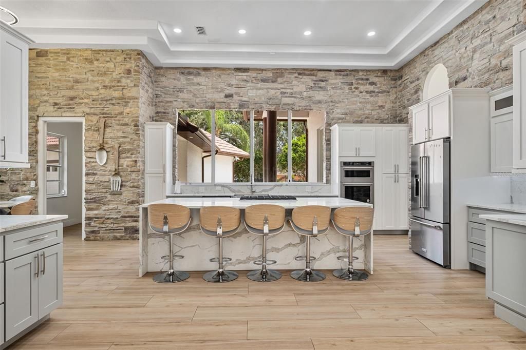 待售: $1,999,000 (4 贝兹, 3 浴室, 5220 平方英尺)