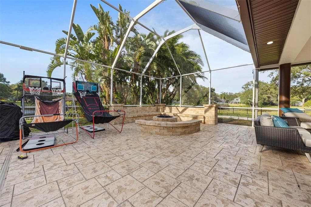 待售: $1,999,000 (4 贝兹, 3 浴室, 5220 平方英尺)