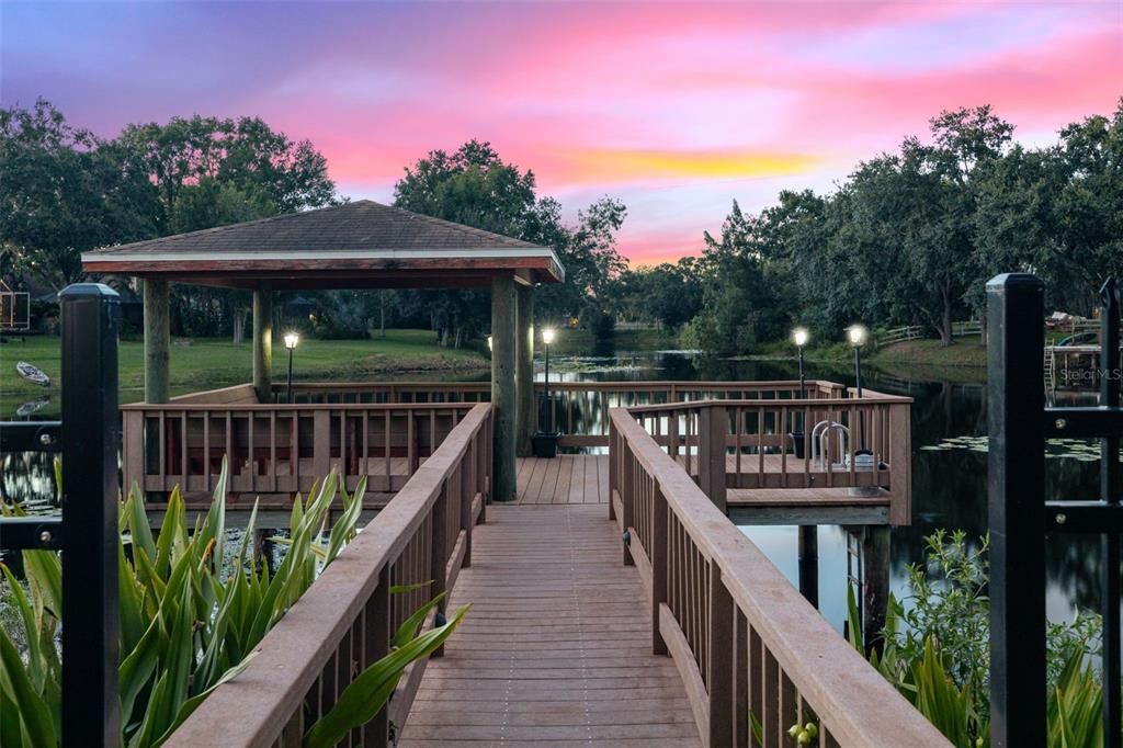 待售: $1,999,000 (4 贝兹, 3 浴室, 5220 平方英尺)