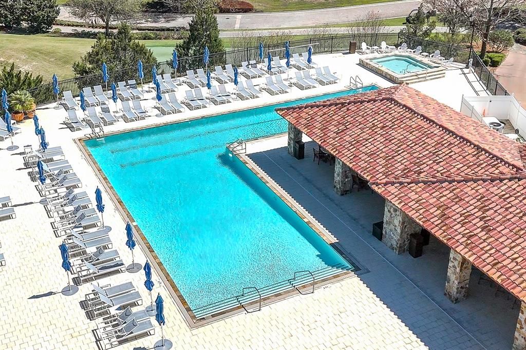 На продажу: $900,000 (5 спален, 4 ванн, 2856 Квадратных фут)